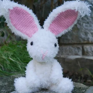 Lapin en amigurumi