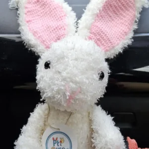 Lapin amigurumi réalisé par Ptimuso
